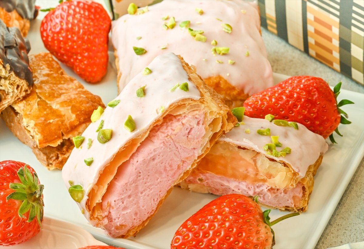 イチゴミルフィーユ (2).jpg